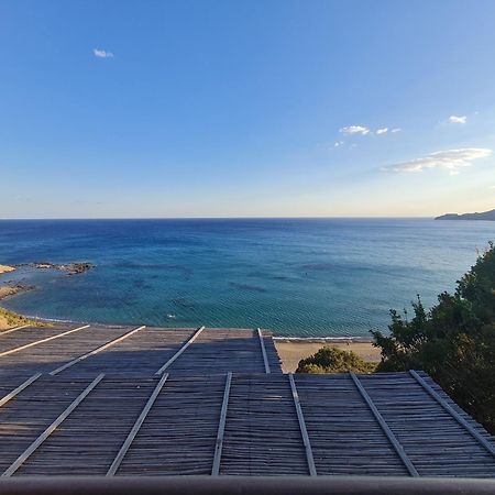 Villa Petrino Tsoútsouros Buitenkant foto