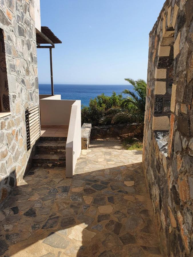 Villa Petrino Tsoútsouros Buitenkant foto