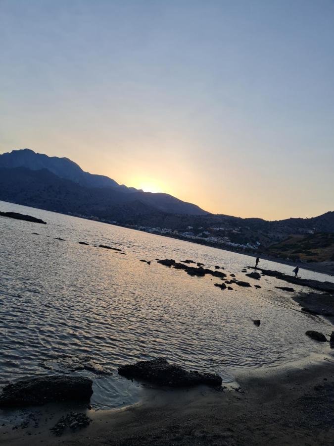 Villa Petrino Tsoútsouros Buitenkant foto