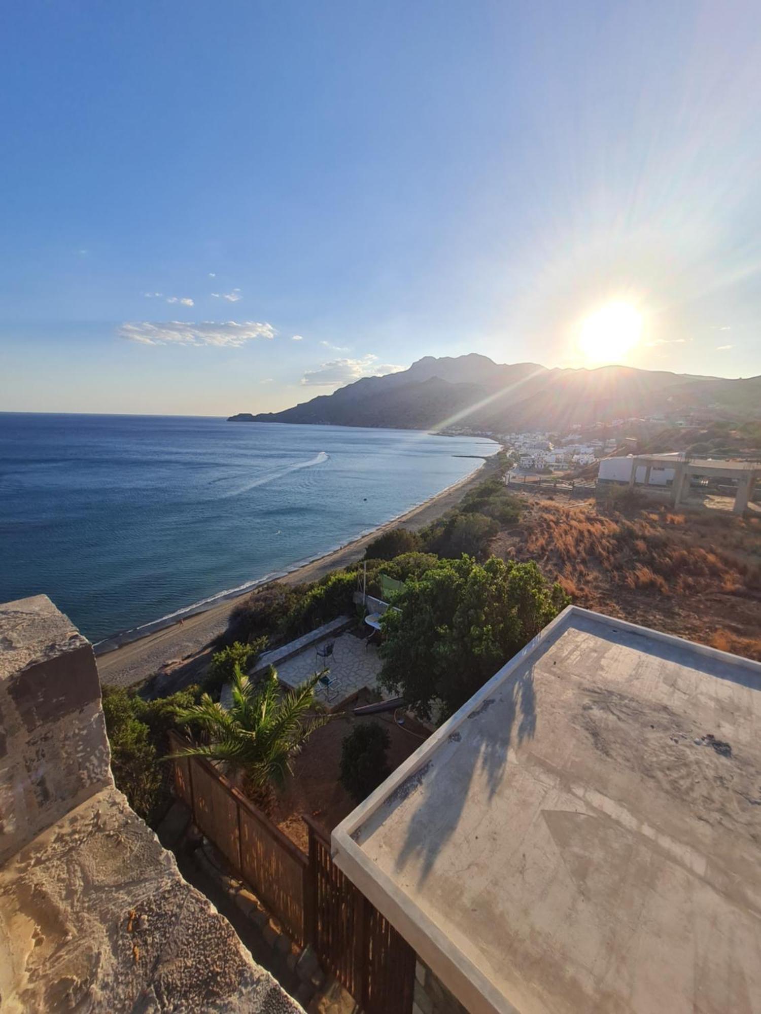 Villa Petrino Tsoútsouros Buitenkant foto